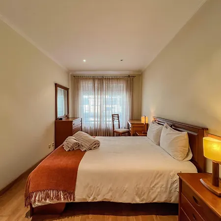 Casa Coracao De Viana - Near The דירה *